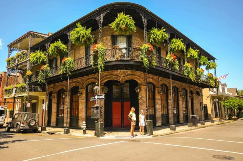 Eat, Walk, and Listen: The Top Things to Do in Louisiana