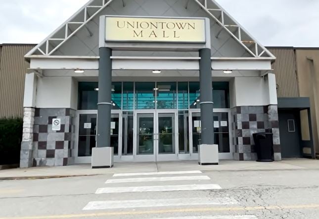 Uniontown Mall in Uniontown, PA, is Unrecognizable: See What's Left 12 Uniontown Mall