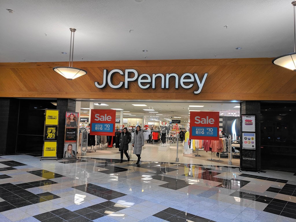 Hampshire Mall hadley