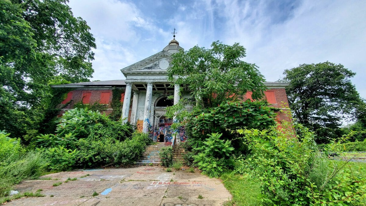 Abandoned, Redeveloped, Remembered: Metropolitan State Hospital in Waltham, MA