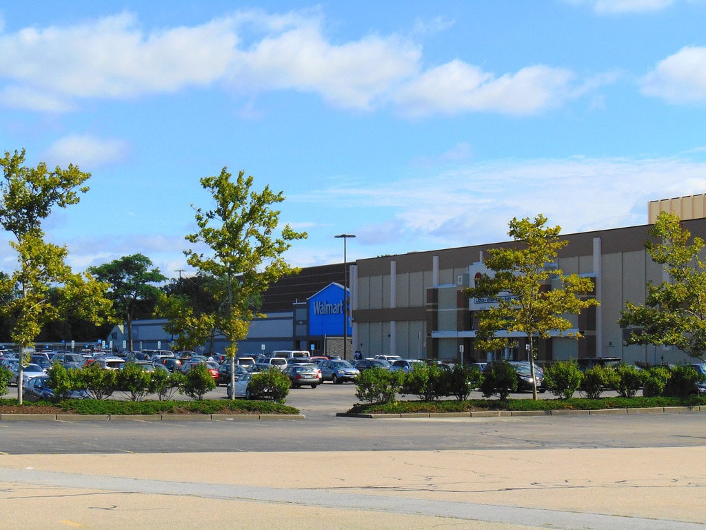 The Rise and Fall of Rhode Island Mall, Warwick, RI – and What Midland Commons Looks Like Now 10 Midland Commons, former Rhode Island Mall, Warwick, RI