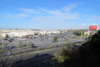 Bayshore Mall
