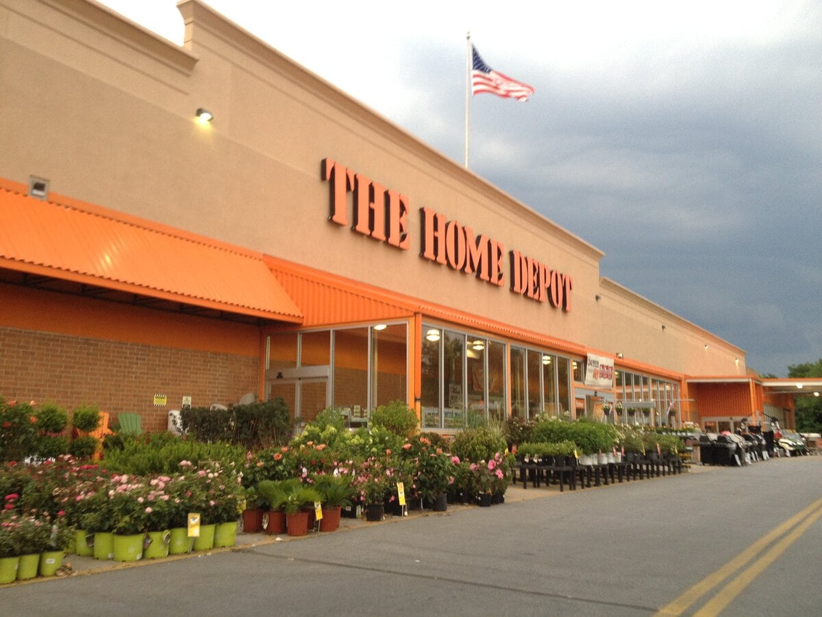 Frederick Towne Mall