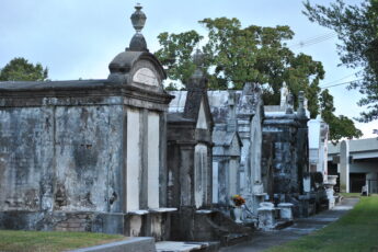 Metairie Cemetery Row