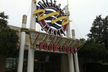 Military Circle Mall