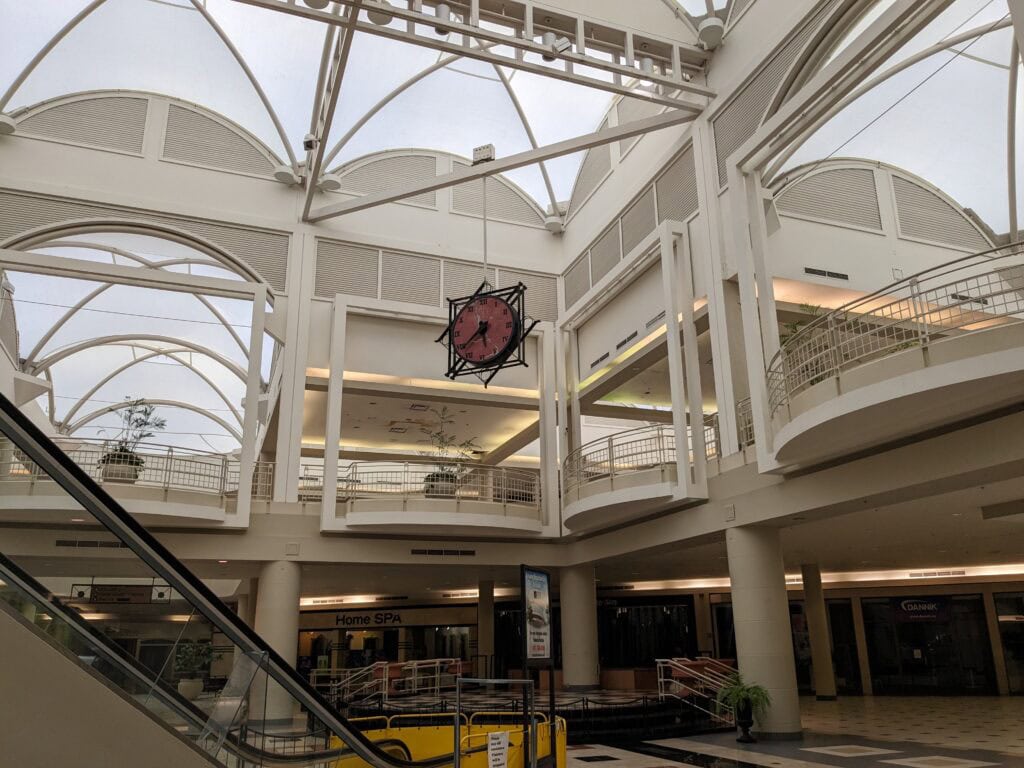 Decades of Change at Orlando Fashion Square Mall in Orlando, FL: From Sears to Sale Listing 7 Orlando Fashion Square