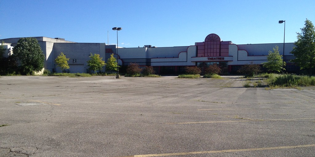 Randall Park Mall