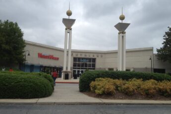 Southlake Mall Morrow