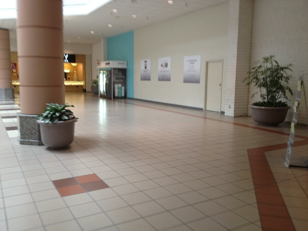 Southlake Mall Morrow