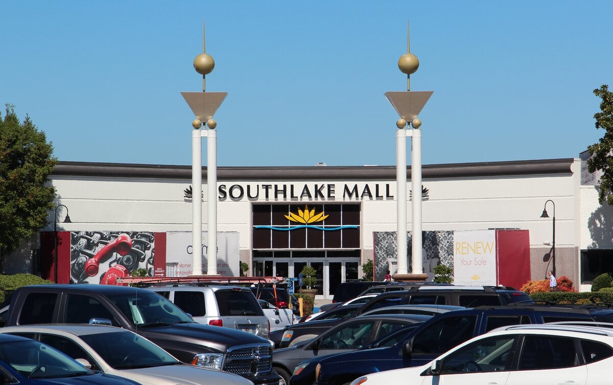 Southlake Mall Morrow