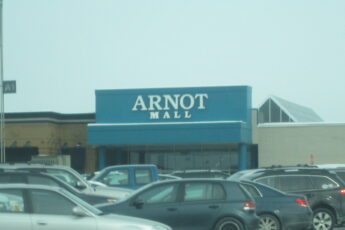 Arnot Mall