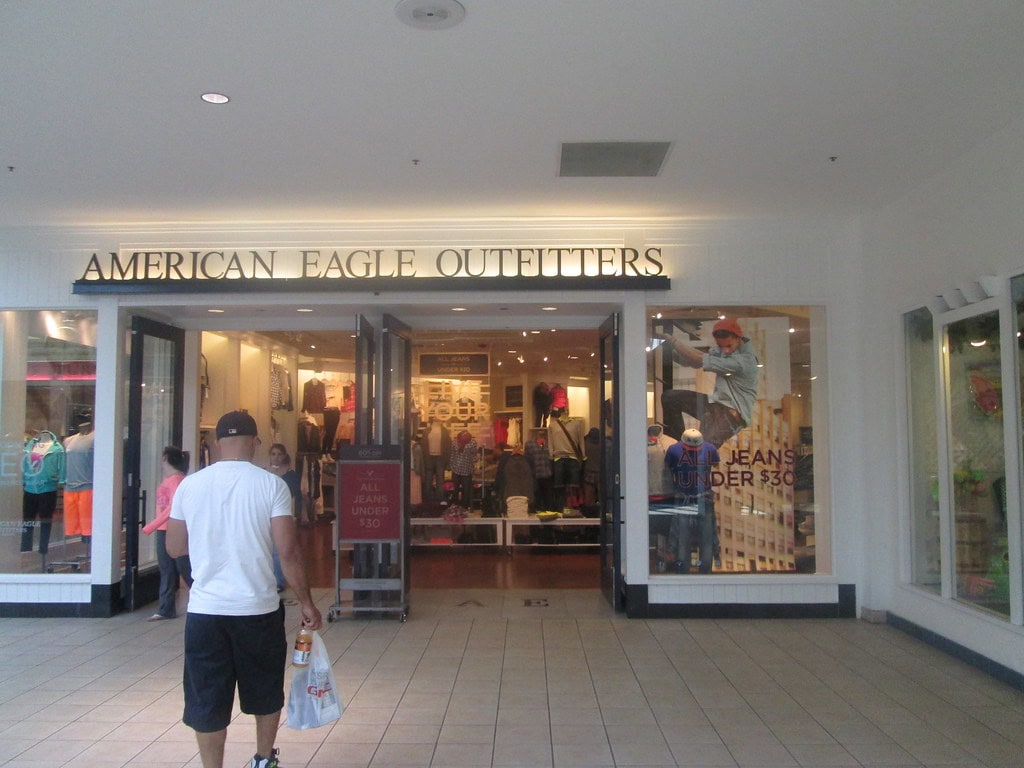 Arnot Mall