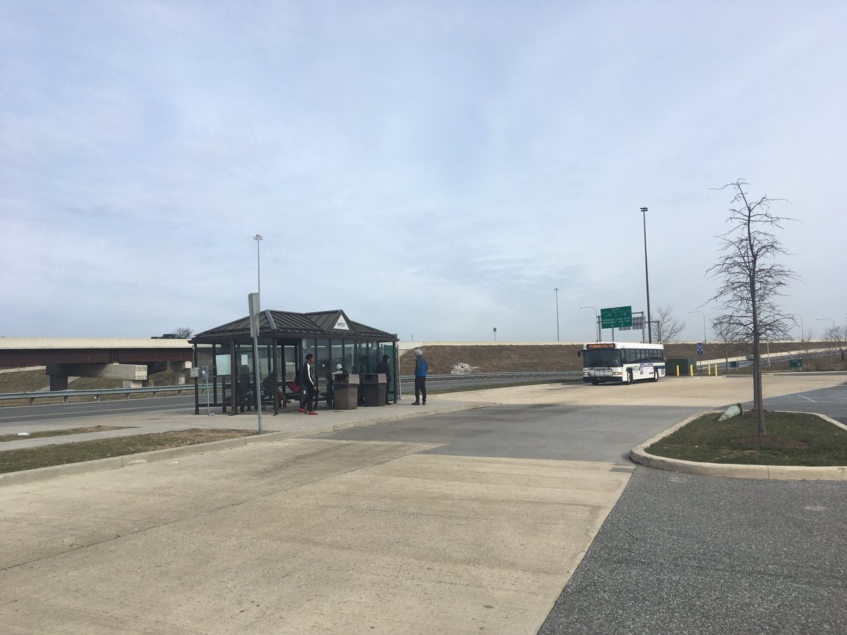 Christiana Mall Park & Ride