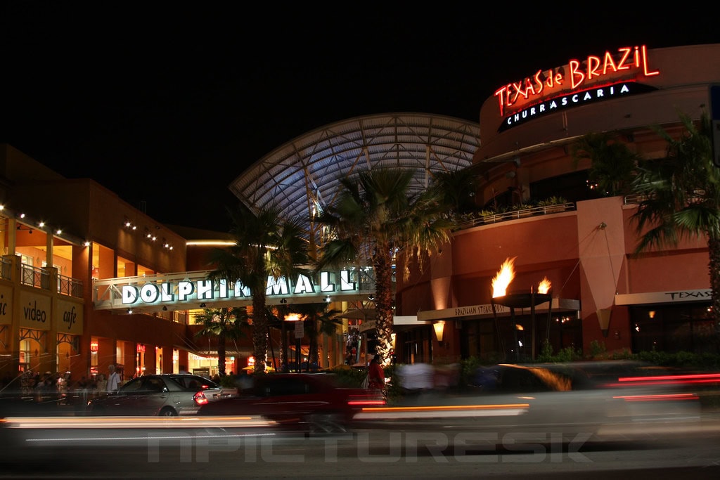 Dolphin Mall