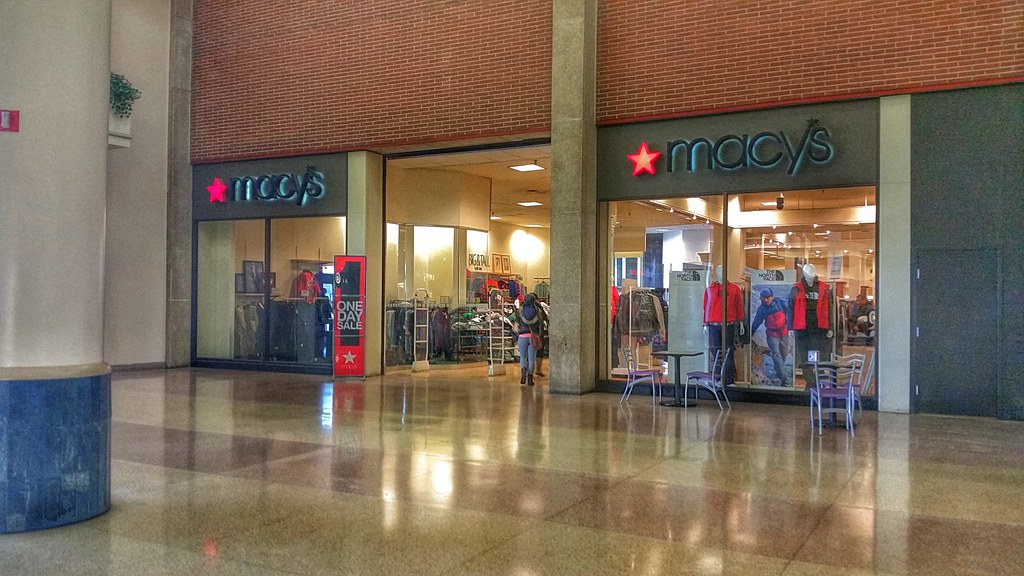 Eastland Center Harper Woods
