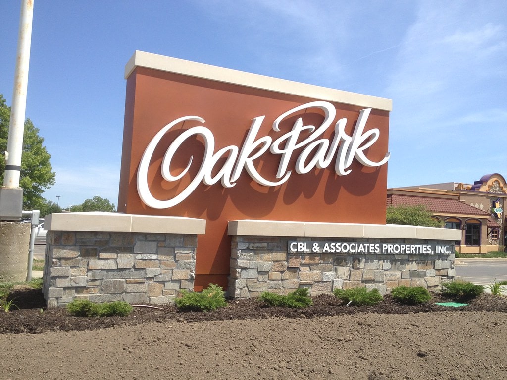 Oak Park Mall