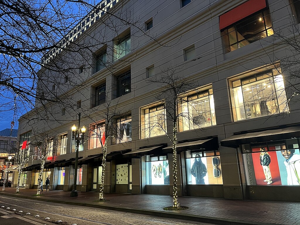 Pioneer Place Mall