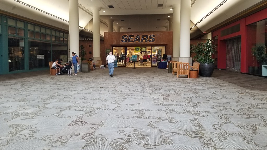 Rivergate Mall