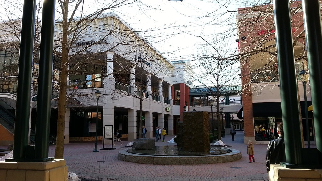 Short Pump Town Center