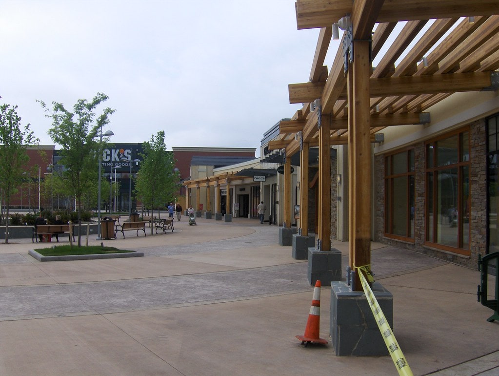 Smith Haven Mall