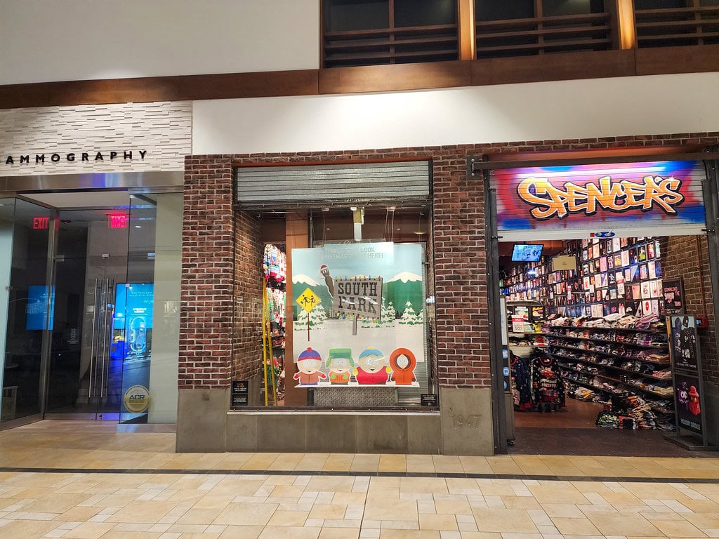 Smith Haven Mall