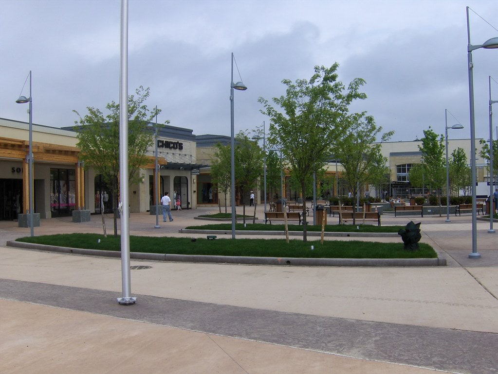 Smith Haven Mall