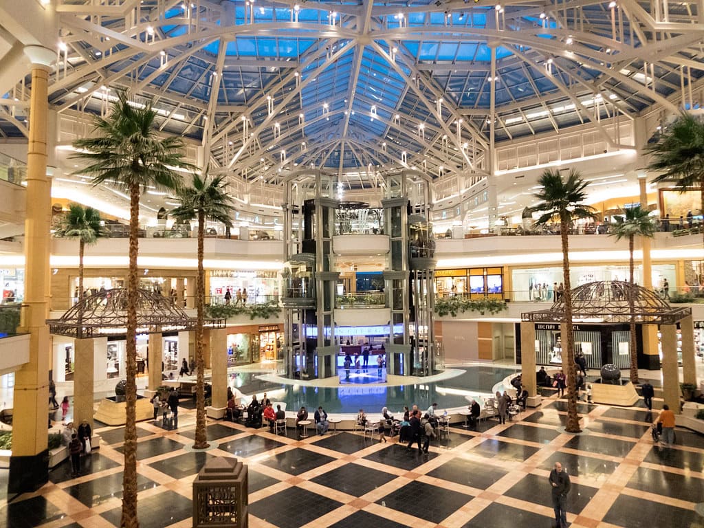 Somerset Collection Mall in Troy MI Continues to Shift With the Market