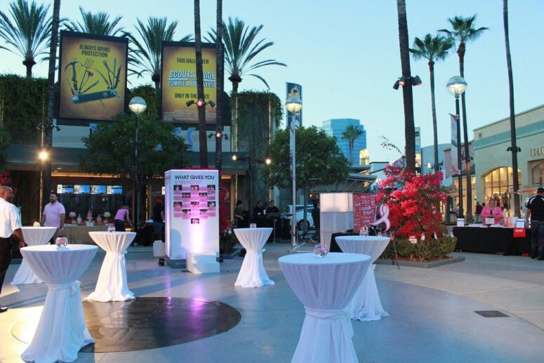 The Outlets at Orange Mall in Orange, CA: Where Must-Visit Stores Keep Shoppers Coming Back
