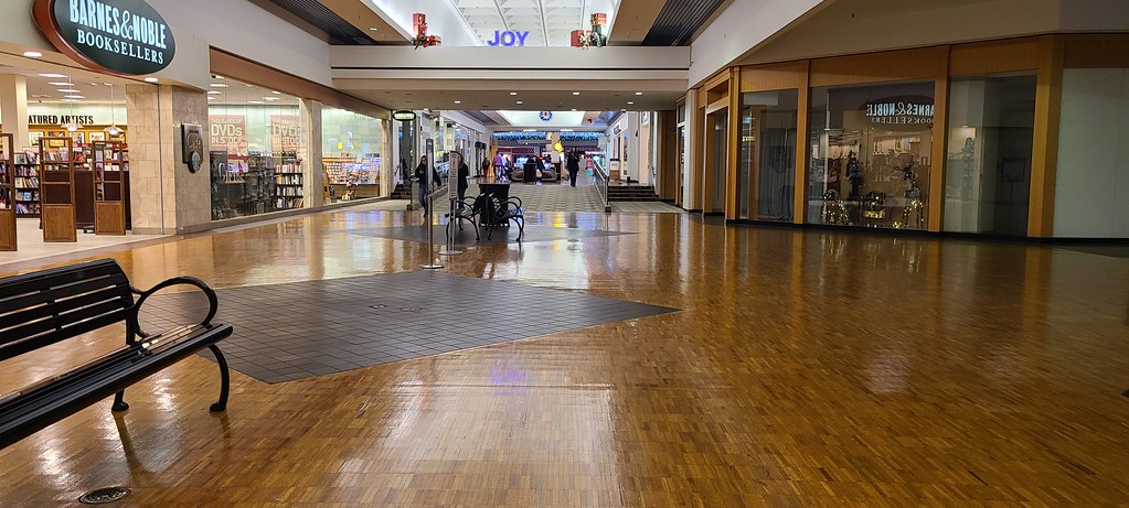 West Park Mall