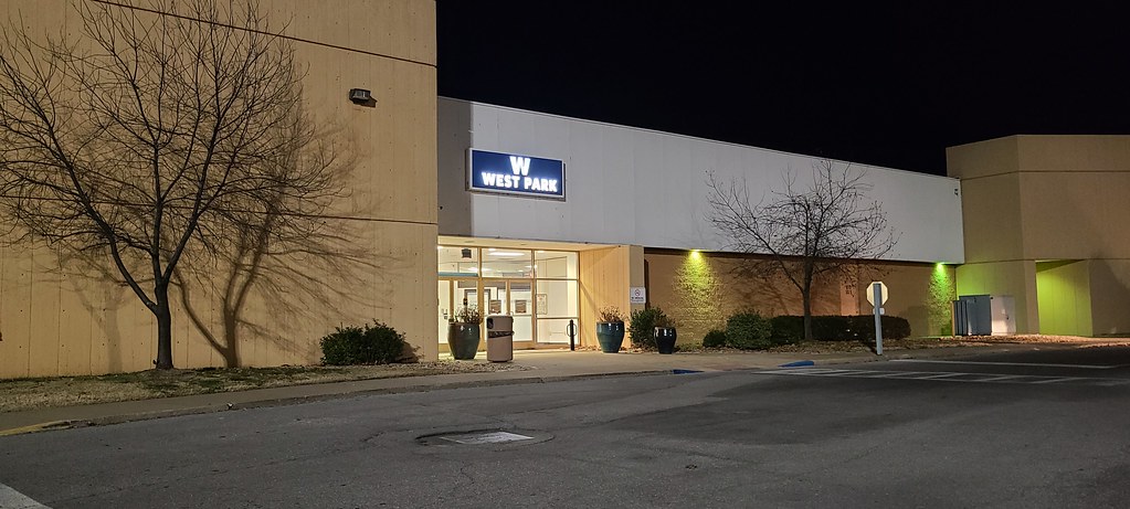 West Park Mall