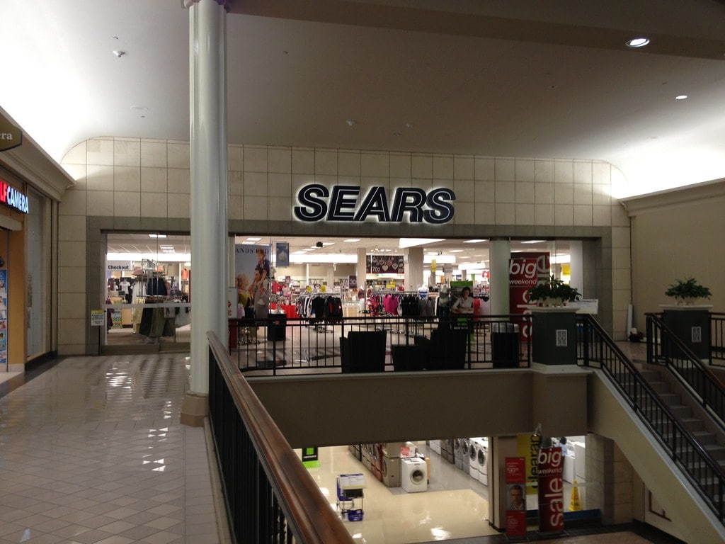 Carolina Place Mall