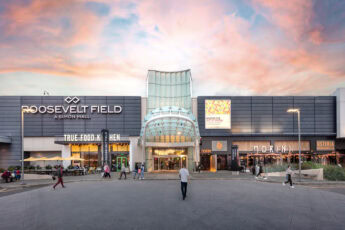 Entrance to Roosevelt Field