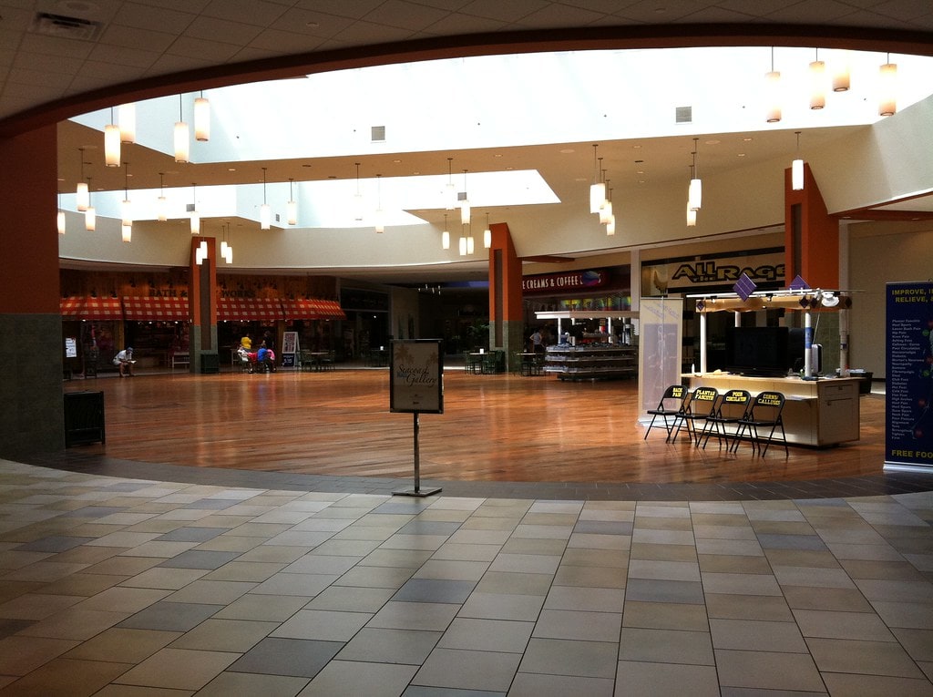 Inlet Square