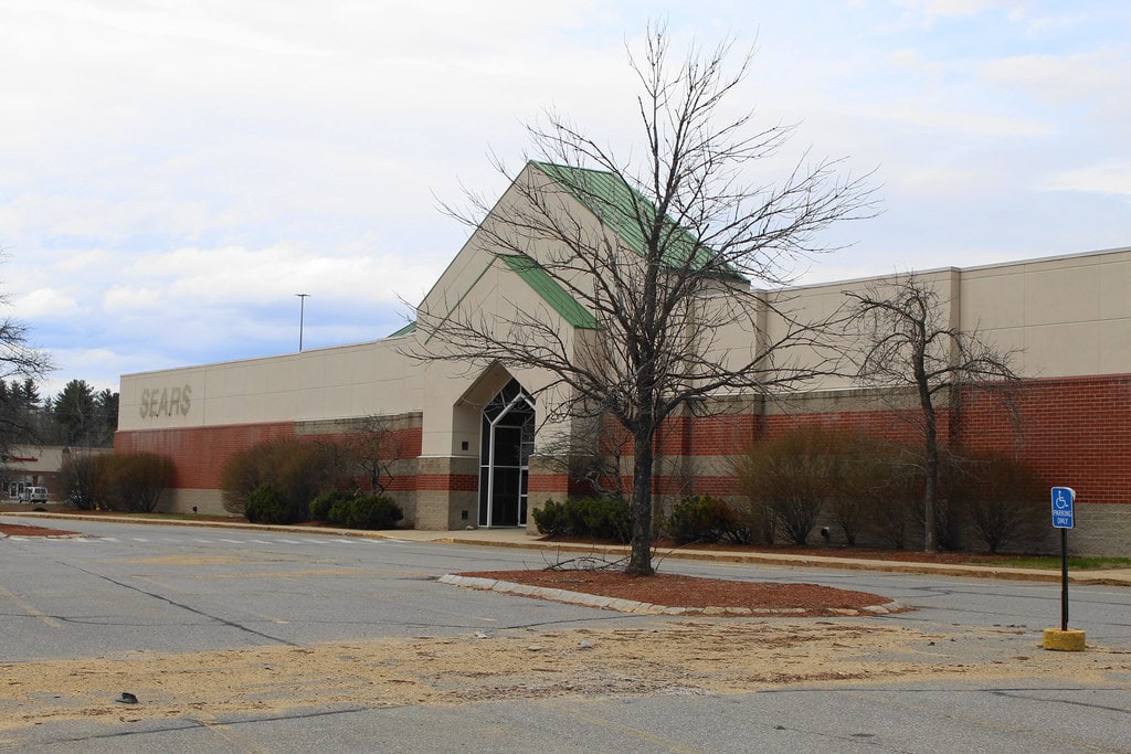 Steeplegate Mall