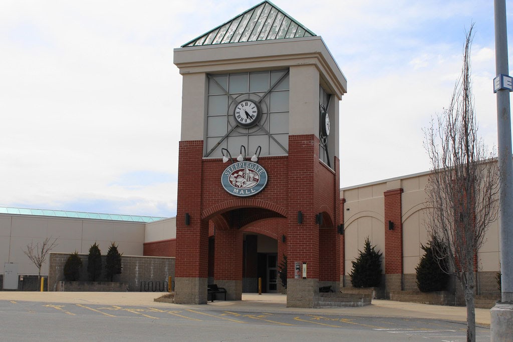 Steeplegate Mall
