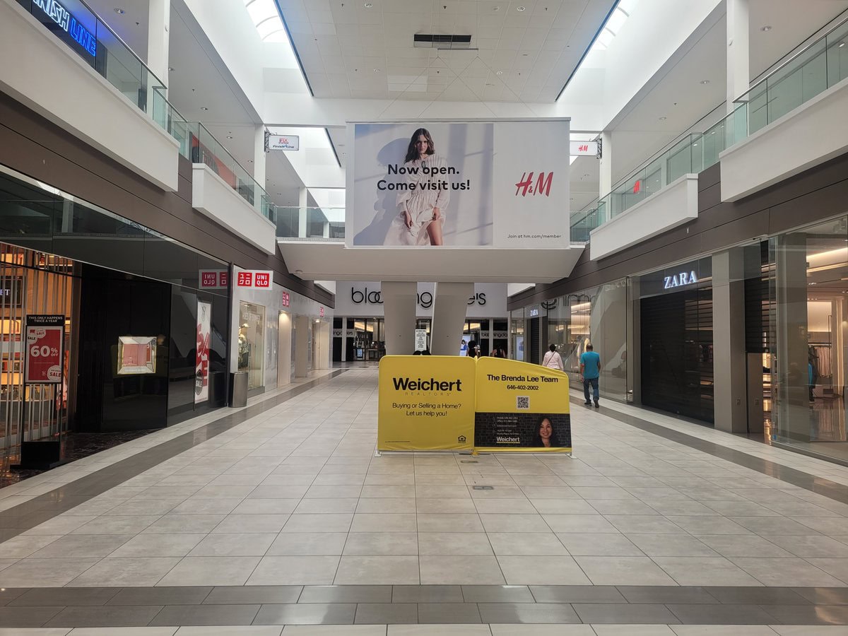 Willowbrook Mall