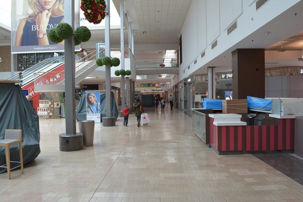 Willowbrook Mall Wayne