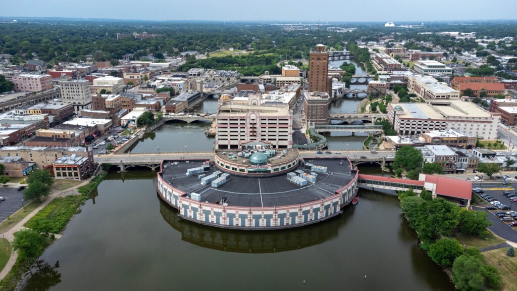 Aurora, Illinois