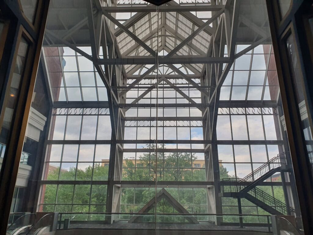 Cray Plaza atrium