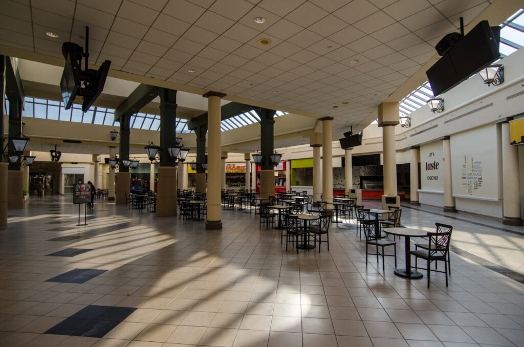 The Long Decline of Esplanade Mall in Kenner, LA: What Comes Next? 11 Esplanade Mall Kenner