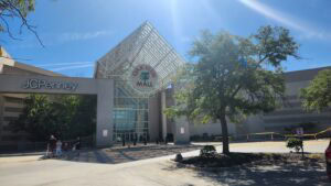 Oak View Mall