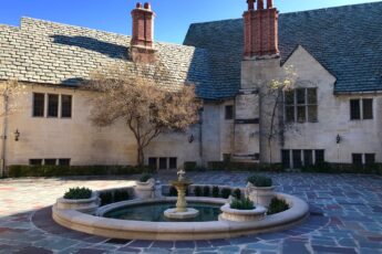 Greystone Mansion