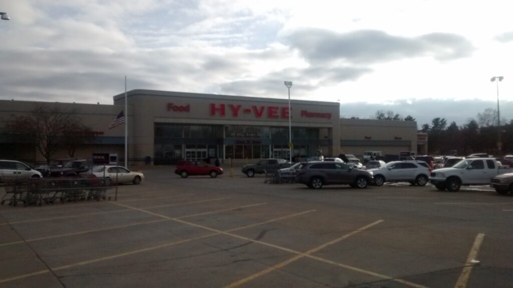 Lindale Mall in Cedar Rapids, IA: From Sears and Younkers to Dick's House of Sport and More 16 Lindale Mall