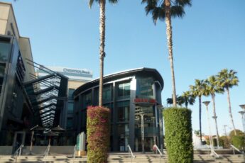 Sherman Oaks Galleria