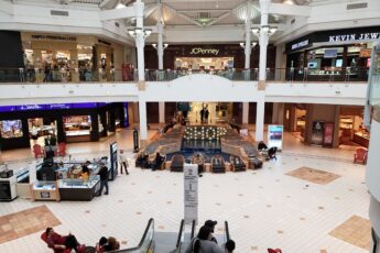 Valencia Town Center