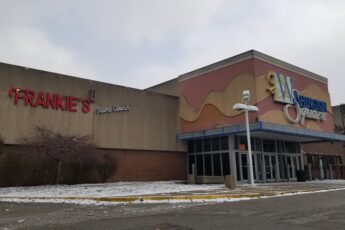 Washington Square Mall, Indianapolis, IN - The Stark Reality of a Fading Mall 7 Washington Square Mall Indianapolis