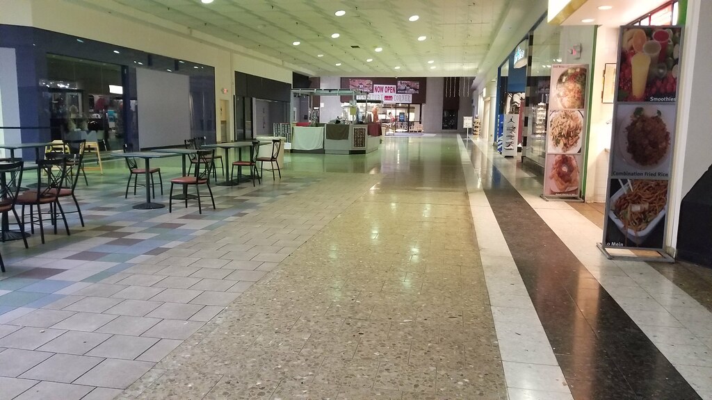 Washington Square Mall, Indianapolis, IN - The Stark Reality of a Fading Mall 8 Washington Square Mall Indianapolis