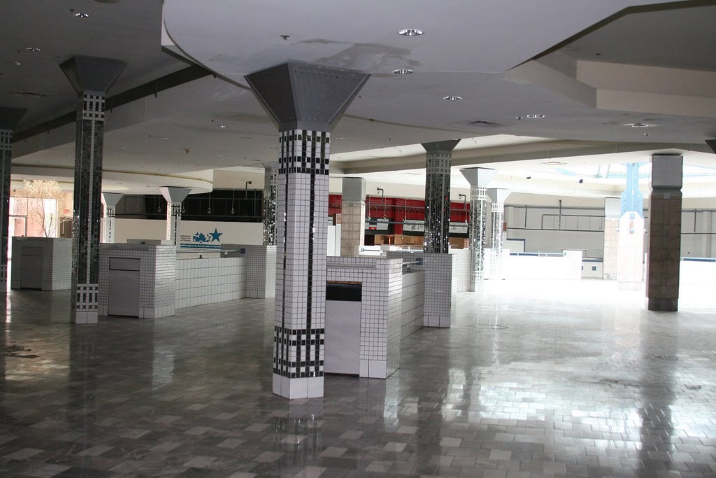 What Really Happened to Windsor Park Mall in San Antonio, TX: From Boom Years to Reuse Plans 16 Windsor Park Mall