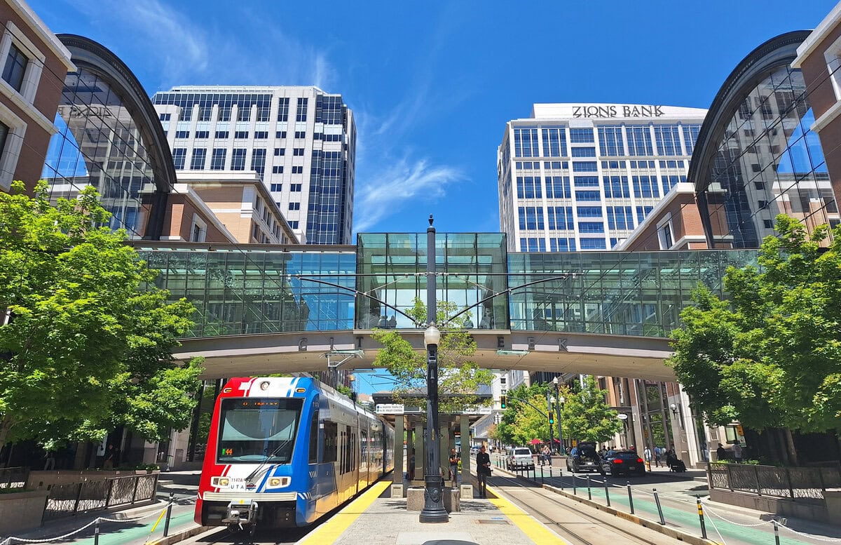 What happened on Main Street: the real story behind City Creek Center, Salt Lake City, UT 13 City Creek Center, skybridge