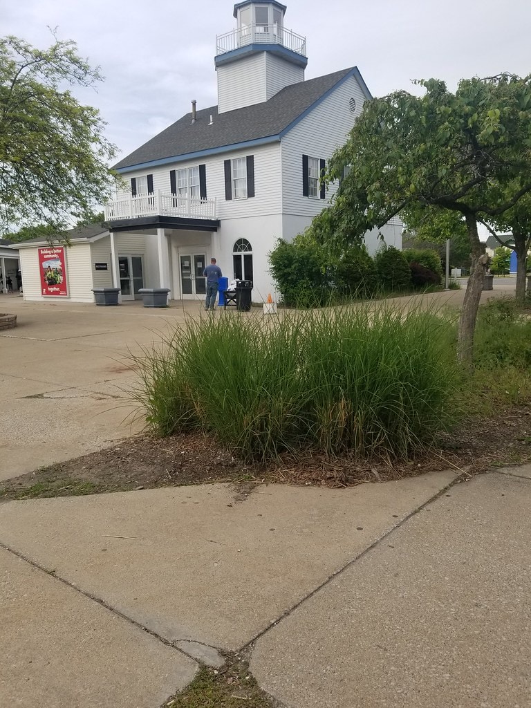 Lighthouse Place Premium Outlets